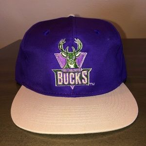 Vintage Purple Milwaukee Bucks Snapback hat